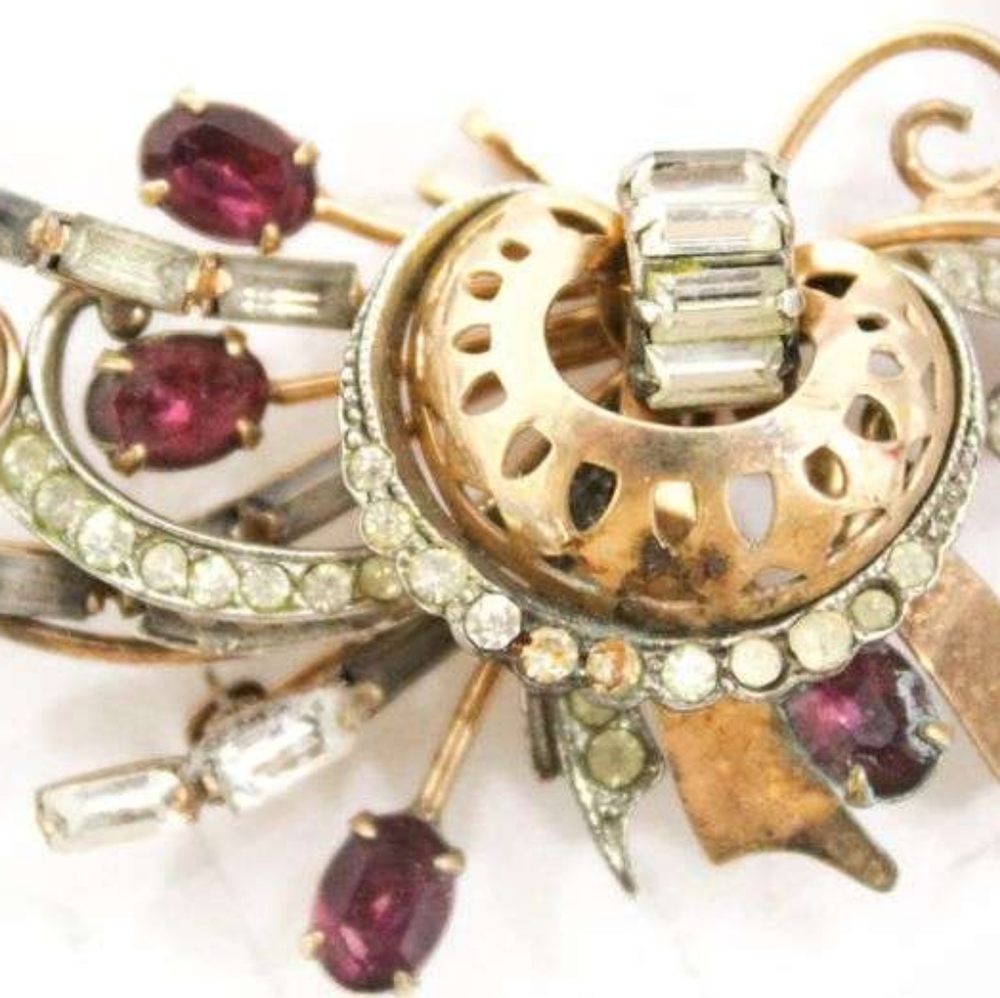 Signed Charles Reis CRO 14KT Vintage Rhinestone Brooch Gold Filled